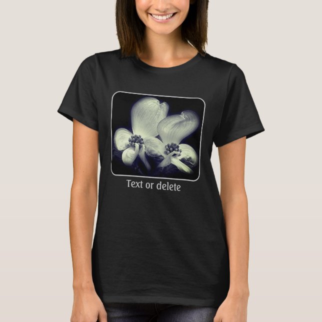 Camiseta Flores de Dogwood em Preto e Branco  (Frente)
