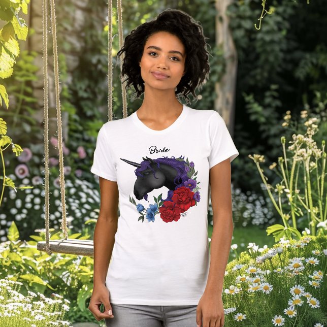 Camiseta Flores de Sage Vermelha Roxo do Unicórnio Negro Ba (Criador carregado)