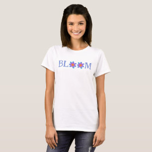 Camiseta Flores de Sangue Camisa-T feminina