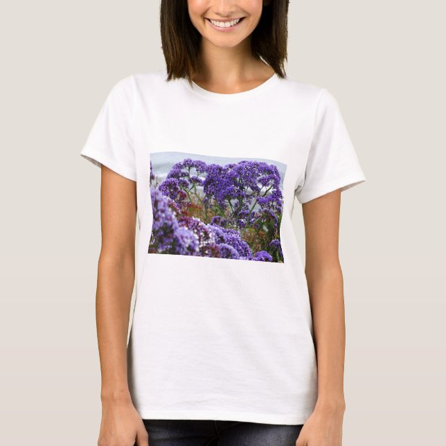 Camiseta Flores roxas (Frente)