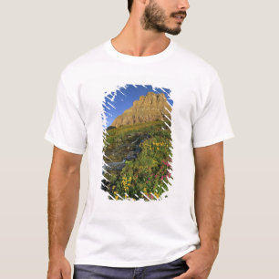 Camiseta Flores silvestres alpinas & Mt Clements em Logan P