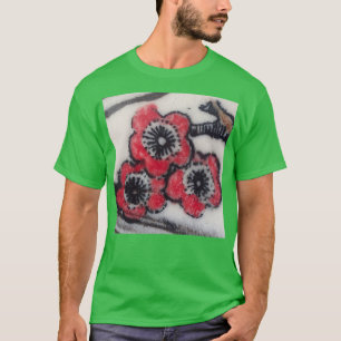 Camiseta Flores Vermelhas