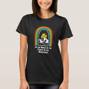 Camiseta Floresta e Montanhas Acampando Hiker Do Câmera De