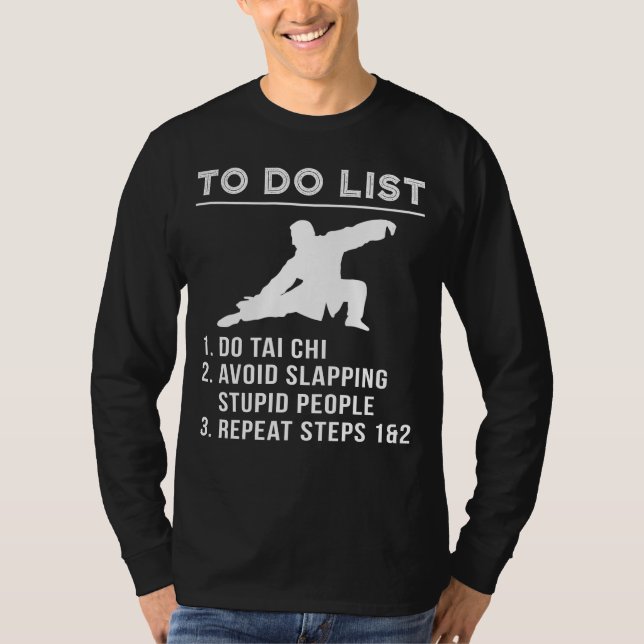 Camiseta Flow & Chuckle - Tai Chi Tee Hilariante To-Do (Frente)
