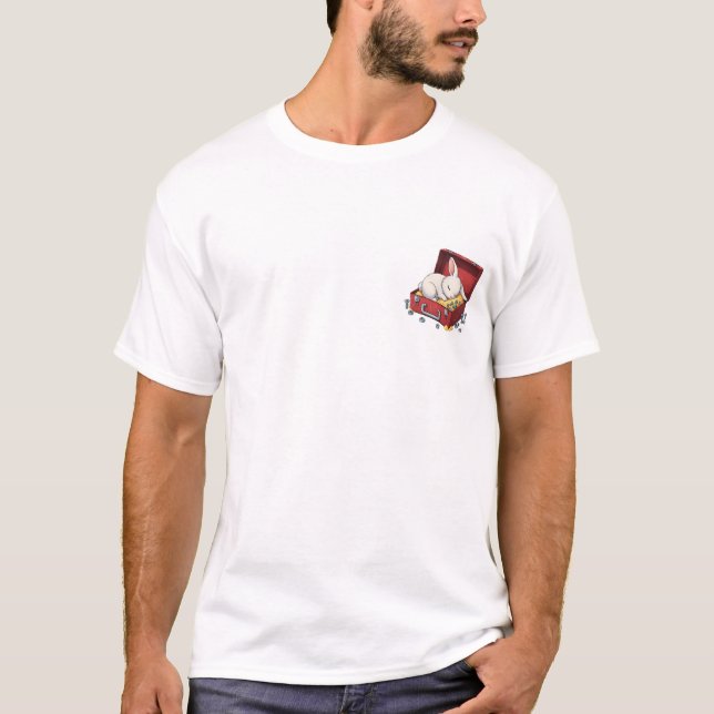Camiseta Fluffy White Bunny Sleeping Inside Rustic Red Tool (Frente)