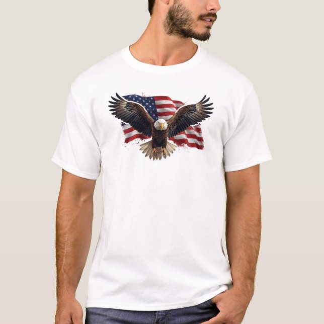 Camiseta Flying Bald Eagle with American Flag (Frente)