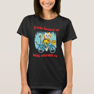 Camiseta Focado Em Ser Um Gato Bonito Adorável Com Bicho