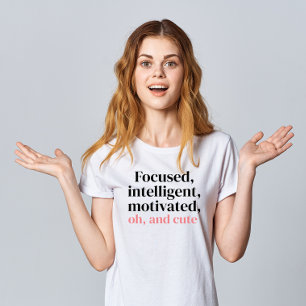 Camiseta "Focado, Inteligente, Motivado, Ah, e Bonito"