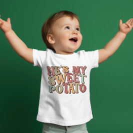 Camiseta Fofa Ação de Graças Retro "Ele é Meu Batata Doce"