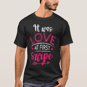Camiseta Foi Amor À Primeira Derrubada Casal Casamento Solt