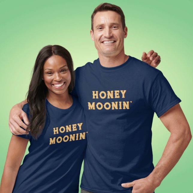 Camiseta Folha de Honeymoonin Diversão Férias de Lua de mel (Criador carregado)