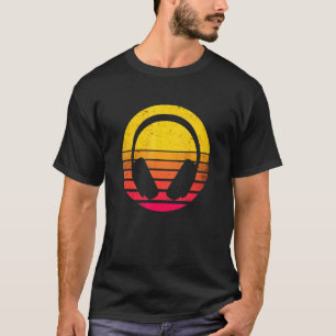 Camiseta Fones de ouvido de áudio com imagem Voltar ao esti