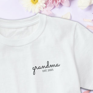 Camiseta Fonte de Letra Cursiva Preta Estabelecida Avó