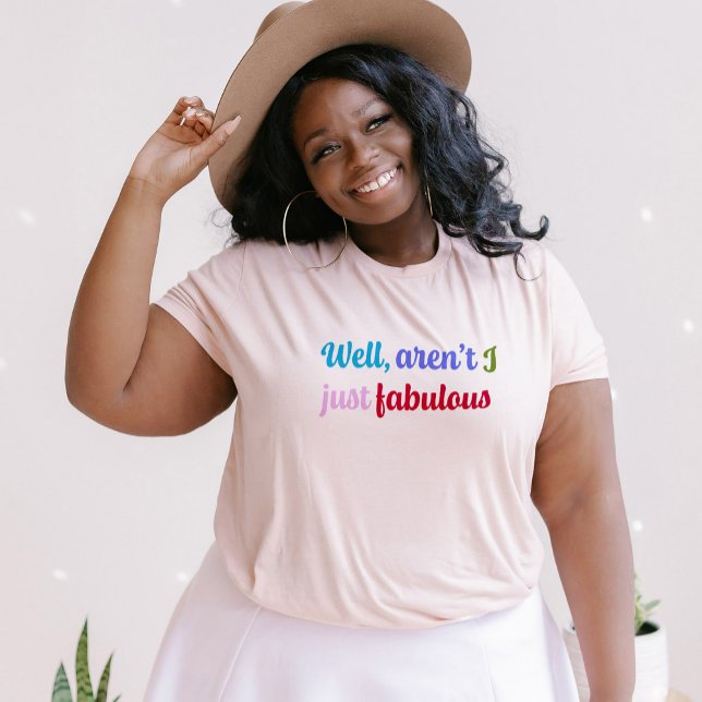 Camiseta Fonte Multicolorida Legal e Dito Sassy (Criador carregado)
