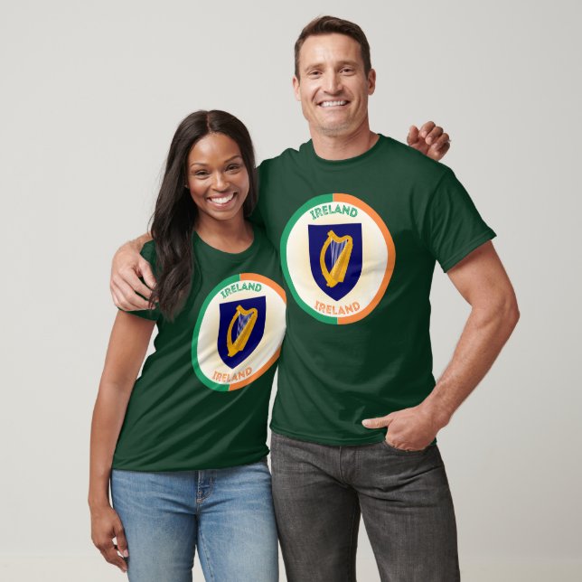 Camiseta Forma do Círculo Casaco de Armas da República da I (Unissex)