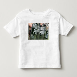 Camiseta Formação do controle de motim
