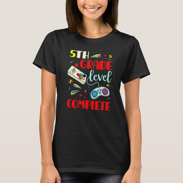 Camiseta Formado no 5º Ano  Video Game Completo (Frente)