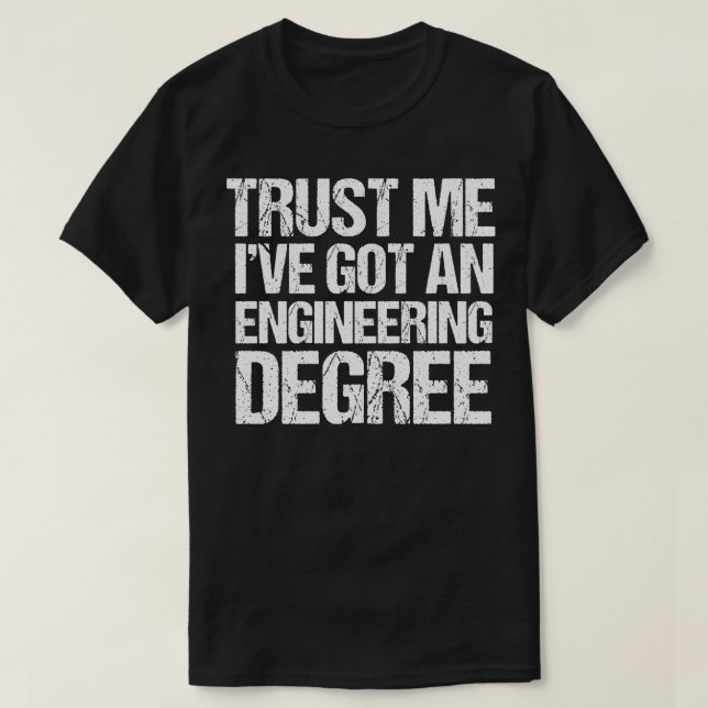 Camiseta Formando engraçado (Frente do Design)