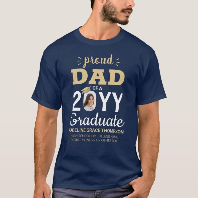 Camiseta Formando Foto de Graduação de Pai Ortopolho Ano (Frente)