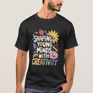 Camiseta Formando Mentes Jovens Com Criatividade - Inspiran