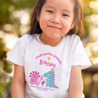 Formatura de Menina no Jardim de Infância Dinossau