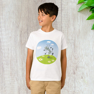 Camiseta Formiga Dançante na Grama com Flores