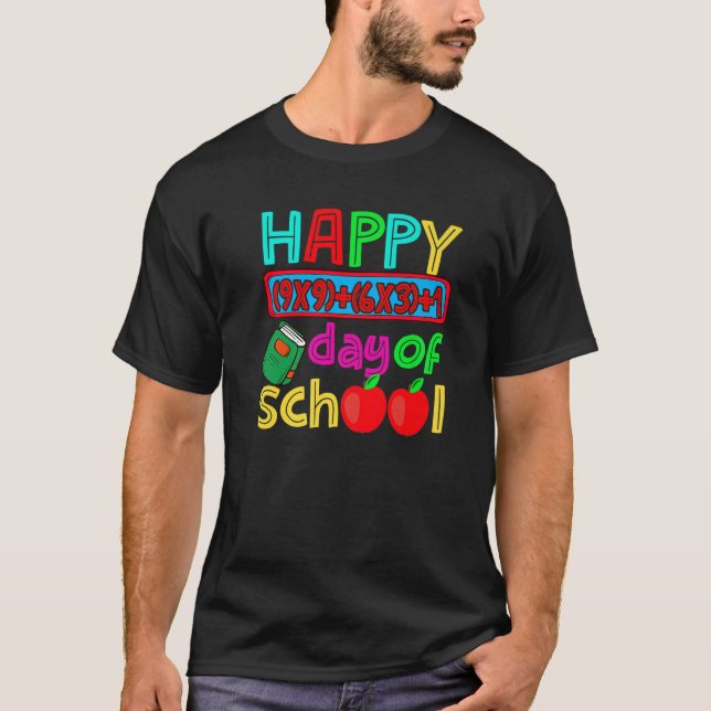 Camiseta Fórmula Matemática Feliz 100 Dias De Escola 100º D (Frente)