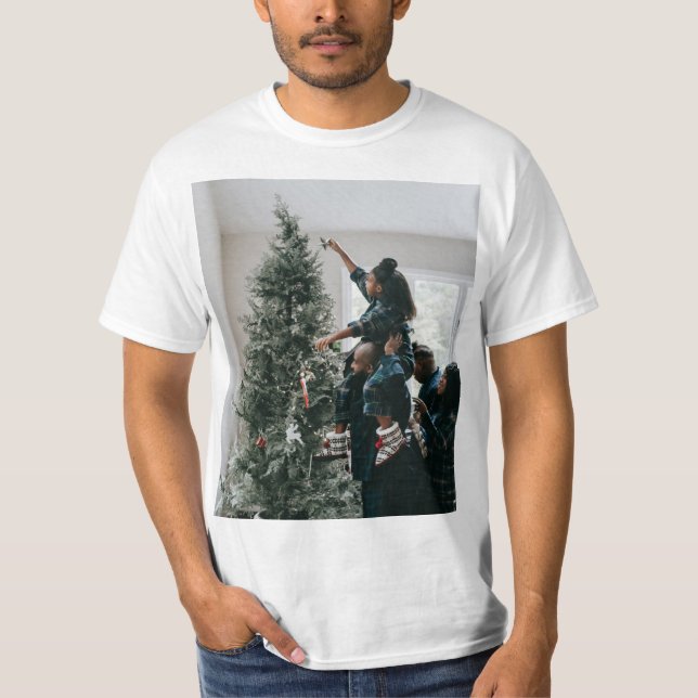Camiseta Foto de Natal Personalizada para Duas Famílias Lat (Frente)