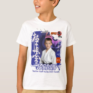 Camiseta Foto do Estudante de Kyokushin no Dojo com Faixa A