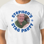 Camiseta Foto do Partido de Despedida de Solteiro<br><div class="desc">Para comemorar uma festa de solteiro. Projetado para alguém que está tendo um "Bachelor Party"! Camisa masculina com sua foto,  escolha de nome e redação de festa. Camiseta de Despedida de Solteiro. Adicione o nome da pessoa cuja parte é,  e também a sua fotografia. t-shirt do Stag Party.</div>