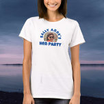 Camiseta Foto do Partido Hen da Senhora<br><div class="desc">Para celebrar um Festa Hen. Projetado para alguém que está tendo um "Festa Hen"! Camisa da senhora com sua foto,  escolha de nome e redação de festa. t-shirt do Hen Party. Adicione o nome da pessoa cuja parte é,  e também a sua fotografia. t-shirt de festa de solteira.</div>