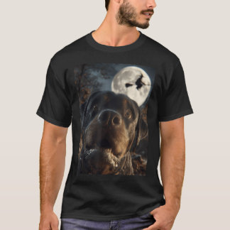 Camiseta Foto engraçada de Rottweiler com bruxa voadora na