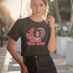 Camiseta Foto engraçada do coração de amor 