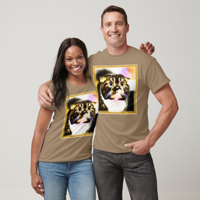 Camiseta Foto Hilariante de um Gato Engraçado. Compre agora (Unissex)