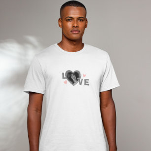 Camiseta Foto Monocromática em Forma de Amor Personalizada