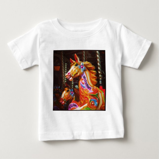 Camiseta Foto Quadrada - Cavalos de Feliz-volta 02 (Frente)