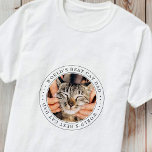 Camiseta Foto Simples do Melhor Pai de Gato do Mundo<br><div class="desc">Este design simples e clássico é composto por tipografia serif e adiciona uma foto personalizada.</div>