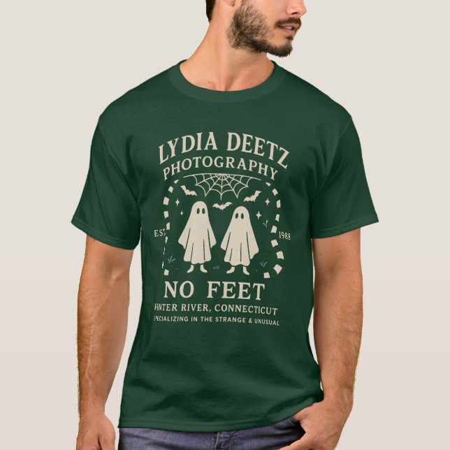 Camiseta Fotografia de Lydia Deetz - Sem Pés (Frente)