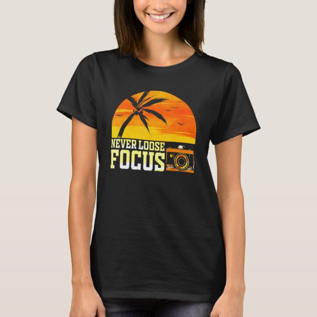 Camiseta Fotografia do Fotógrafo Nunca Perde a Câmera de Fo (Frente)