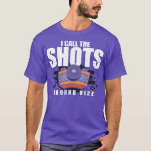 Camiseta Fotografia Eu Chamo Os Tiros Por Aqui