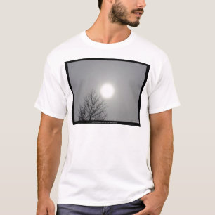Camiseta Fotografia "Noon Day Sun" de Lee Hiller Oferece pr