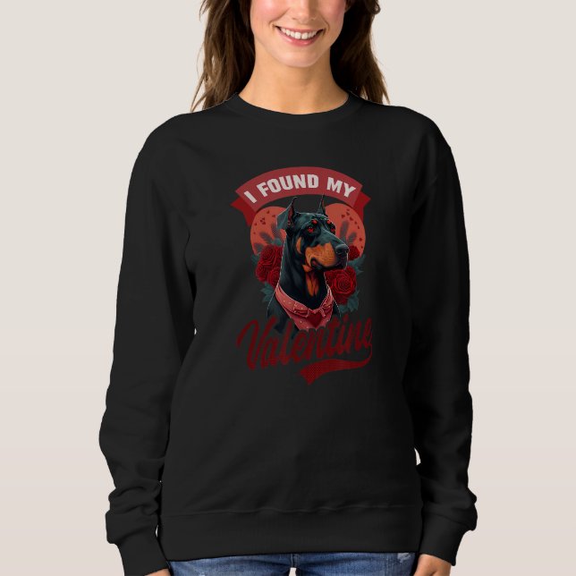 Camiseta Found My Valentine Design Doberman Valentines Day (Frente)