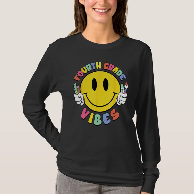 Camiseta Fourth Grade Vibes Teacher Kid 4th Grade Team Back (Frente)