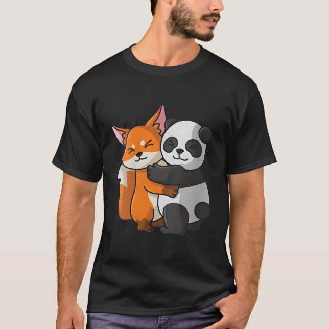 Camiseta Fox E Panda Abraçando Animais Kawaii (Frente)