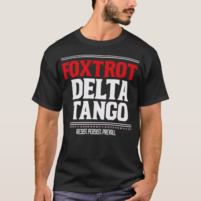 Camiseta Foxtrot Delta Tango Engraçado Smokey Bear (Frente)