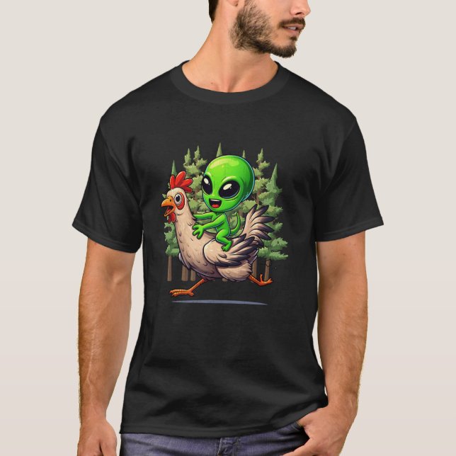 Camiseta Frango Alien Rooster Engraçado Amantes de Animais  (Frente)