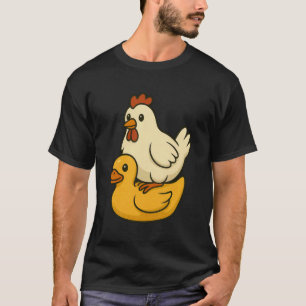 Camiseta Frango Fofo Sentado Em Um Pato de Borracha