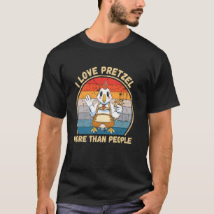 Camiseta Frango Vintage Eu Amo Pretzel Mais Do Que Pessoas