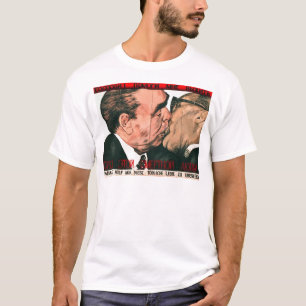 Camiseta Fraternal Kiss