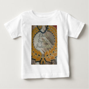 Camiseta Fraternidade da Igualdade de Liberdade.png